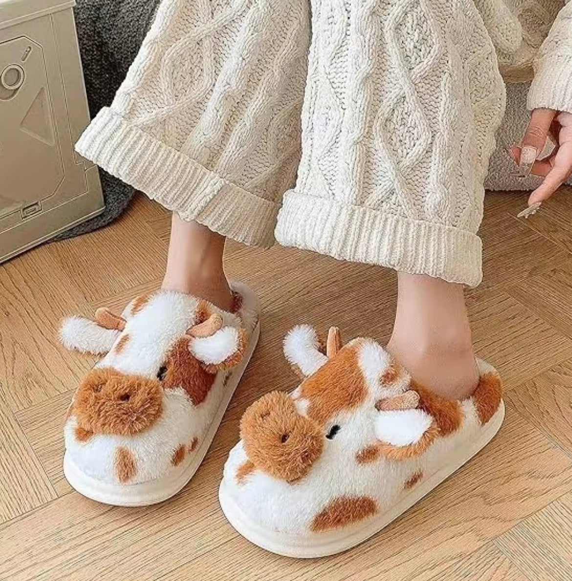 Cow Womens Slipper Cute Cartoon with Memory Foam Fluffy Soft Warm Slip On House Slippers Anti-Skid Cozy Plush for Indoor Outdoor