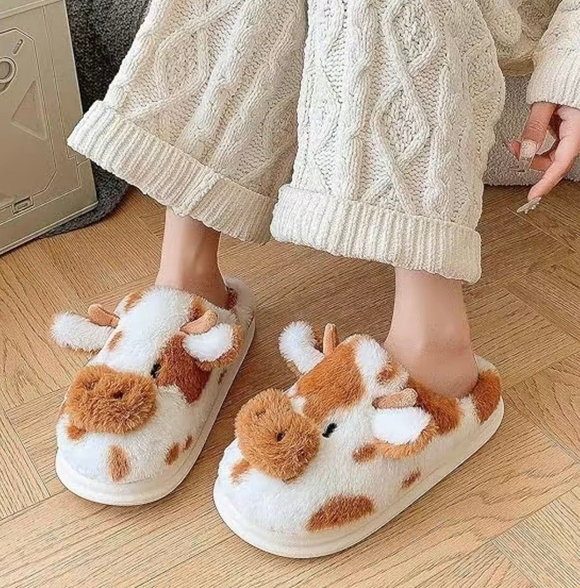 Cow Womens Slipper Cute Cartoon with Memory Foam Fluffy Soft Warm Slip On House Slippers Anti-Skid Cozy Plush for Indoor Outdoor